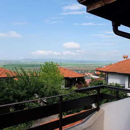 Bay View Nona 1c - Kosharitsa